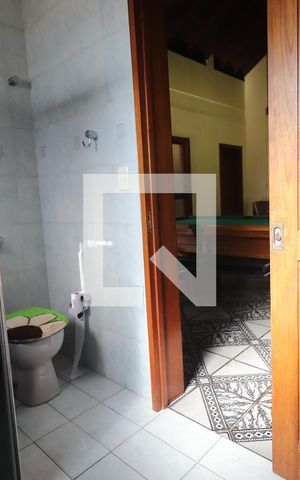 Casa à venda com 572m², 4 quartos e 3 vagasBanheiro da Área gourmet