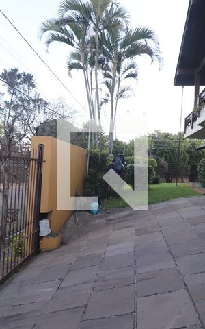 Casa à venda com 572m², 4 quartos e 3 vagasFachada
