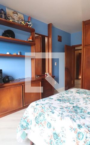 Casa à venda com 572m², 4 quartos e 3 vagasQuarto 02