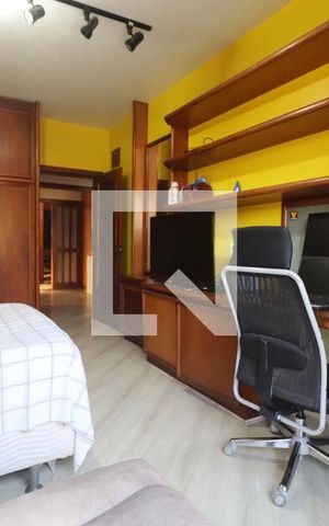 Casa à venda com 572m², 4 quartos e 3 vagasQuarto 03