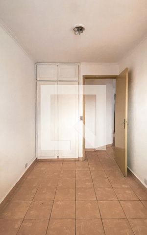 Casa de condomínio à venda com 100m², 4 quartos e 6 vagasquarto 2