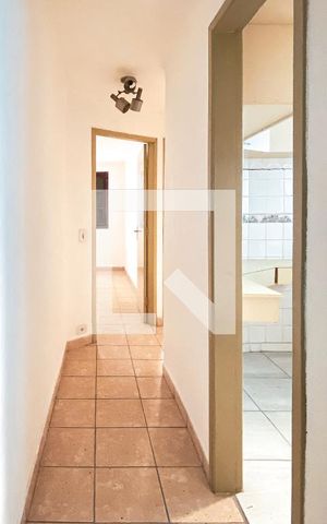 Casa de condomínio à venda com 100m², 4 quartos e 6 vagasCorredor