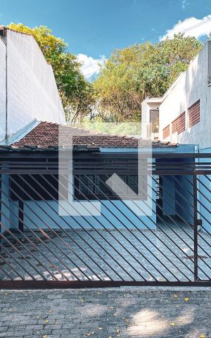 Casa de condomínio à venda com 100m², 4 quartos e 6 vagasÁrea comum