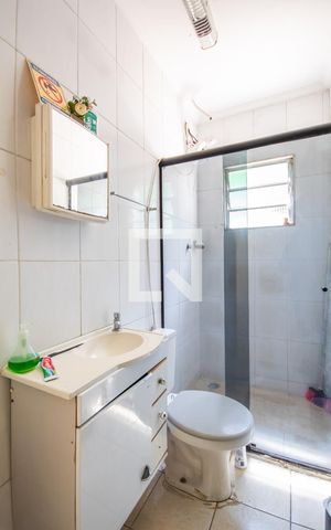 Casa à venda com 126m², 2 quartos e 3 vagas Casa à venda com 126m², 2 quartos e 3 vagasBanheiro