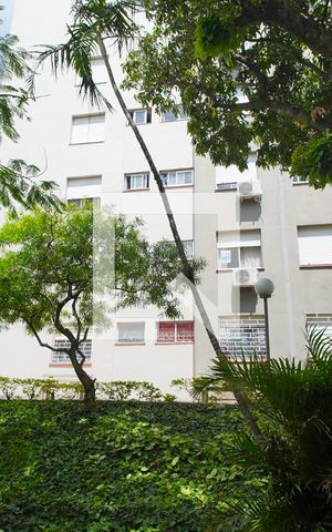 Apartamento à venda com 72m², 2 quartos e 1 vagaÁrea comum