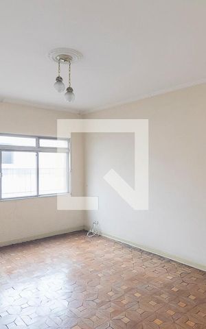 Casa à venda com 230m², 3 quartos e 2 vagasSala