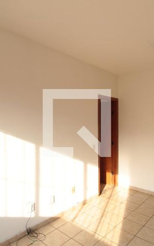 Apartamento para alugar com 60m², 2 quartos e 1 vagaSala