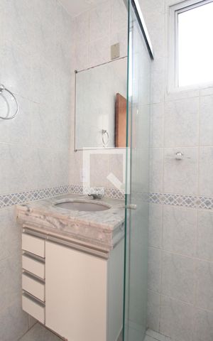 Apartamento para alugar com 60m², 2 quartos e 1 vagaBanheiro Social