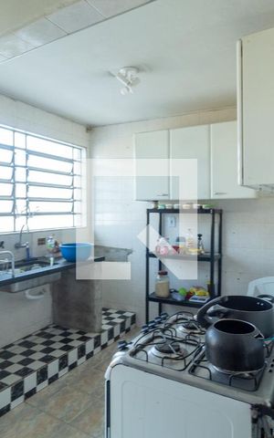 Casa à venda com 205m², 4 quartos e 1 vagaCozinha 