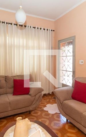 Casa à venda com 205m², 4 quartos e 1 vagaSala 1