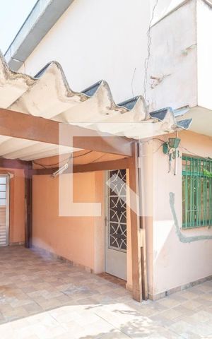 Casa à venda com 205m², 4 quartos e 1 vagaGaragem e Quintal