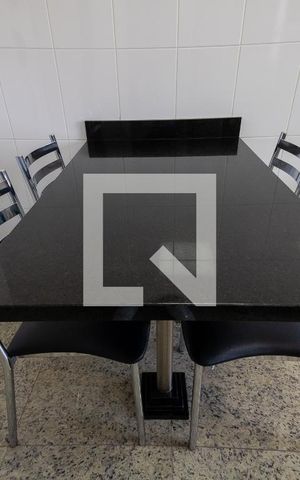 Apartamento para alugar com 156m², 3 quartos e 3 vagas Apartamento para alugar com 156m², 3 quartos e 3 vagasCozinha