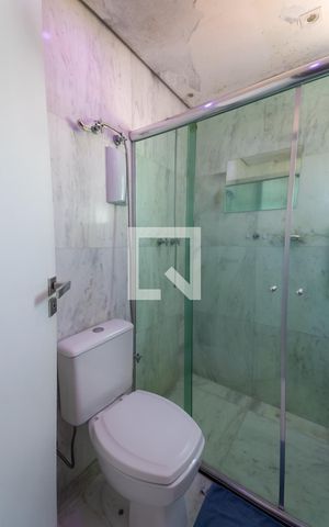 Apartamento para alugar com 156m², 3 quartos e 3 vagas Apartamento para alugar com 156m², 3 quartos e 3 vagasBanheiro do Quarto 1