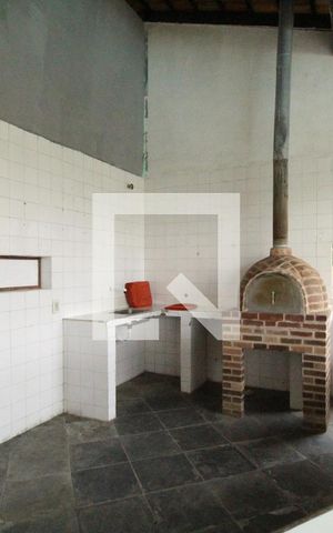 Casa de condomínio à venda com 324m², 3 quartos e 1 vagaÁrea comum - Forno a lenha