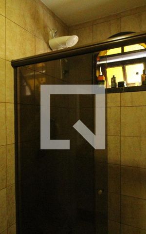 Casa de condomínio à venda com 324m², 3 quartos e 1 vagaBanheiro da suíte