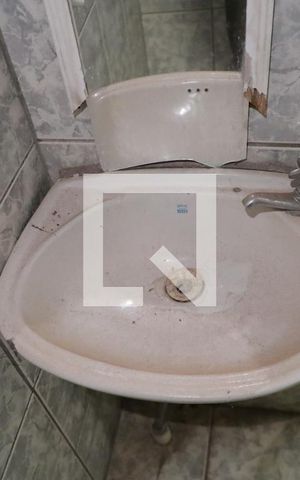 Casa para alugar com 70m², 2 quartos e sem vagaBanheiro
