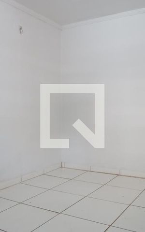 Casa para alugar com 70m², 2 quartos e sem vagaQuarto 