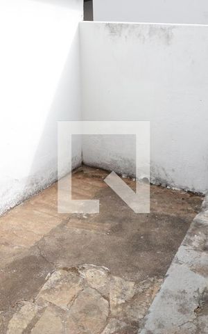 Casa para alugar com 70m², 2 quartos e sem vagaÁrea comum