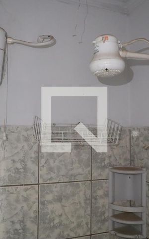 Casa para alugar com 70m², 2 quartos e sem vagaBanheiro