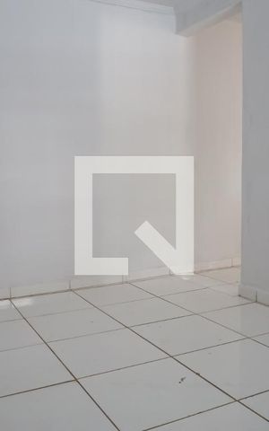 Casa para alugar com 70m², 2 quartos e sem vagaQuarto 