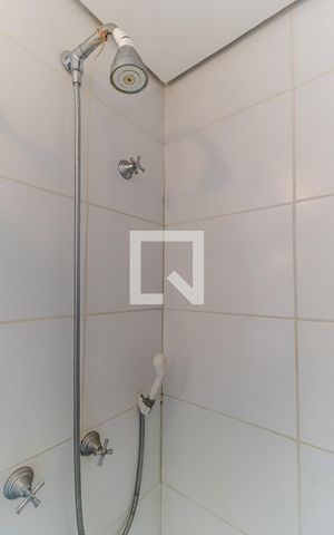 Apartamento à venda com 42m², 1 quarto e 1 vaga Apartamento à venda com 42m², 1 quarto e 1 vagaBanheiro