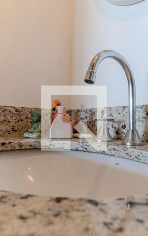 Apartamento à venda com 42m², 1 quarto e 1 vaga Apartamento à venda com 42m², 1 quarto e 1 vagaBanheiro