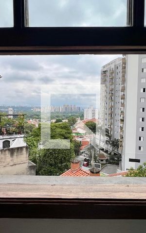 Casa à venda com 275m², 4 quartos e 2 vagas Casa à venda com 275m², 4 quartos e 2 vagasQuarto 2