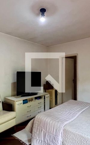 Casa à venda com 275m², 4 quartos e 2 vagas Casa à venda com 275m², 4 quartos e 2 vagasSuíte