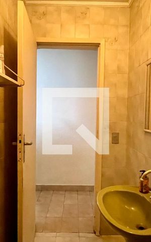 Casa à venda com 275m², 4 quartos e 2 vagas Casa à venda com 275m², 4 quartos e 2 vagasLavabo
