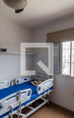 Casa à venda com 231m², 5 quartos e 6 vagas Casa à venda com 231m², 5 quartos e 6 vagasCasa 2 - Quarto 2