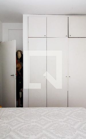 Apartamento para alugar com 63m², 2 quartos e 1 vaga Apartamento para alugar com 63m², 2 quartos e 1 vagaQuarto
