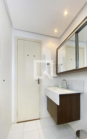 Apartamento para alugar com 52m², 1 quarto e sem vagaBanheiro