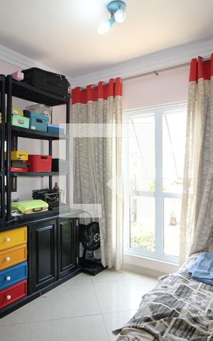 Casa de condomínio à venda com 360m², 5 quartos e 2 vagasEscritório