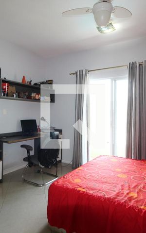 Casa de condomínio à venda com 360m², 5 quartos e 2 vagasSuíte 1