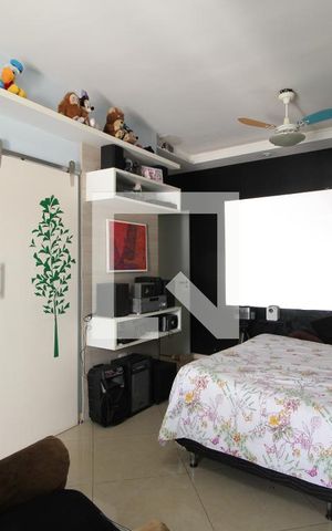 Casa de condomínio à venda com 360m², 5 quartos e 2 vagasSuíte 2