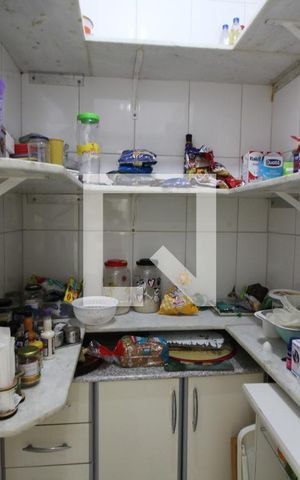 Casa de condomínio à venda com 360m², 5 quartos e 2 vagasDespensa