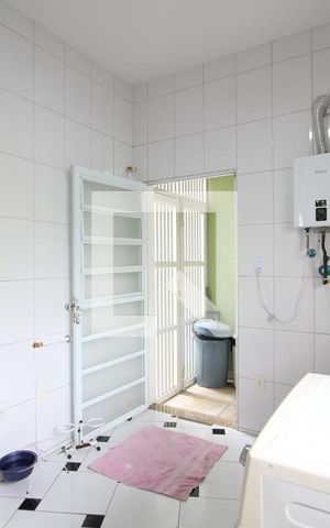Casa de condomínio à venda com 360m², 5 quartos e 2 vagasÁrea de Serviço