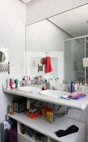 Casa de condomínio à venda com 360m², 5 quartos e 2 vagasBanheiro da Suíte 3