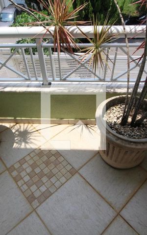 Casa de condomínio à venda com 360m², 5 quartos e 2 vagasVaranda da Suíte 3