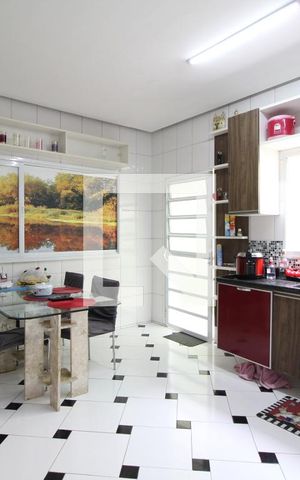 Casa de condomínio à venda com 360m², 5 quartos e 2 vagasCozinha