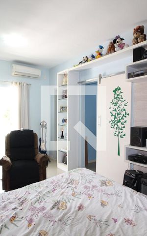 Casa de condomínio à venda com 360m², 5 quartos e 2 vagasSuíte 2