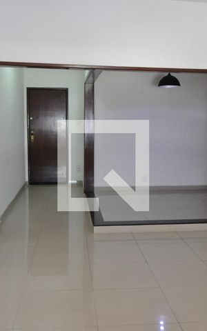 Apartamento à venda com 79m², 2 quartos e sem vagaSala