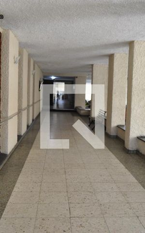 Apartamento à venda com 79m², 2 quartos e sem vagaÁrea comum