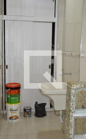 Apartamento à venda com 79m², 2 quartos e sem vagaÁrea de Serviço