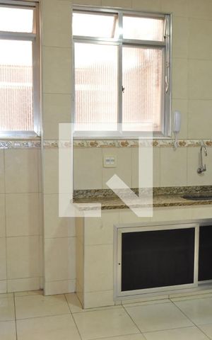 Apartamento à venda com 79m², 2 quartos e sem vagaCozinha
