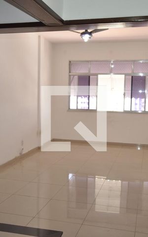 Apartamento à venda com 79m², 2 quartos e sem vagaSala
