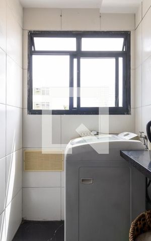 Apartamento à venda com 32m², 1 quarto e sem vaga Apartamento à venda com 32m², 1 quarto e sem vagaÁrea de Serviço