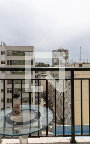 Apartamento à venda com 32m², 1 quarto e sem vaga Apartamento à venda com 32m², 1 quarto e sem vagaSala Varanda
