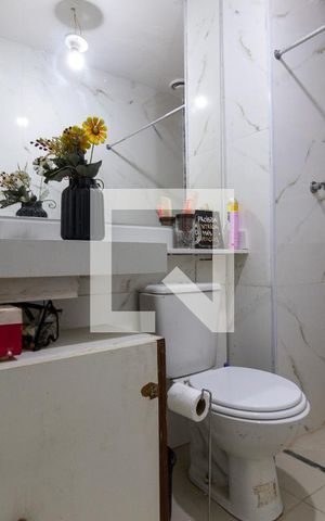 Apartamento à venda com 32m², 1 quarto e sem vaga Apartamento à venda com 32m², 1 quarto e sem vagaBanheiro