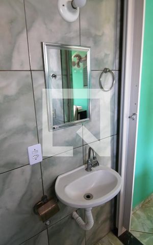 Casa à venda com 80m², 3 quartos e 1 vagaBanheiro de serviço